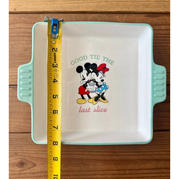 DISNEY EATS Mickey & Minnie Mouse Ceramic Baking Dish "Good Till the Last Slice" - Picture 6 of 9
